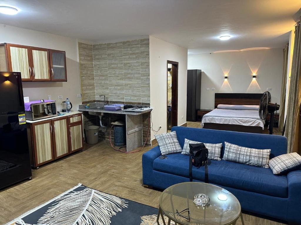 3 bathroom & kitchen 